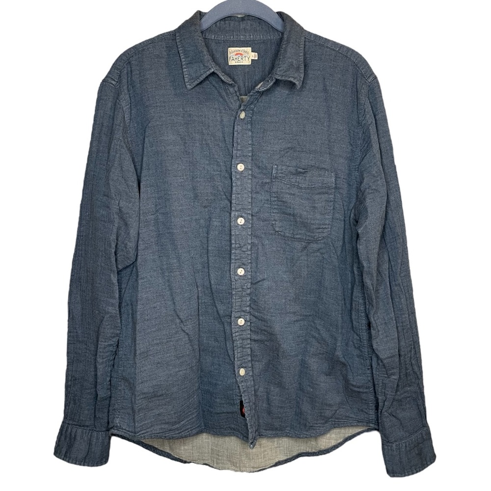 Faherty long sleeve button down shirt blue soft cotton large